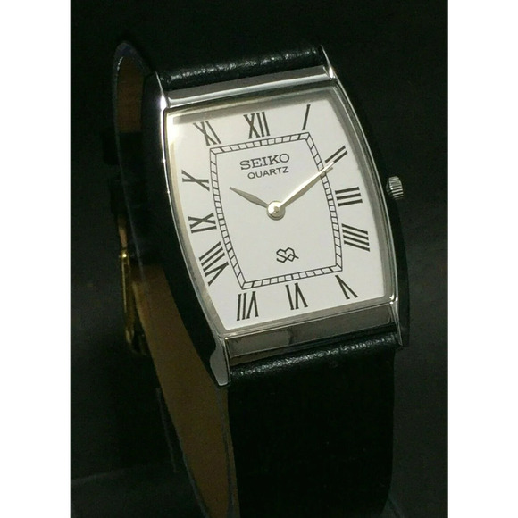 Vintage Style Seiko Quartz Mens Silver Watch & White accents W/ Leather Strap - Picture 4 of 8